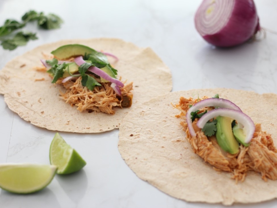 Easy Crockpot Chicken Tacos