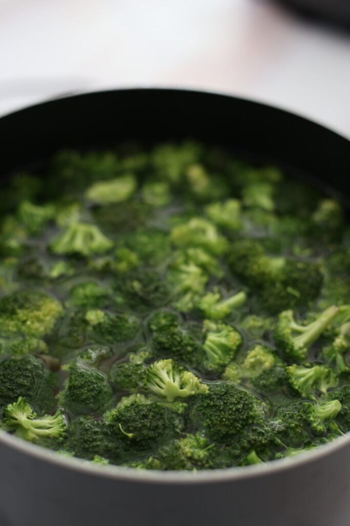 Broccoli in a pot of water